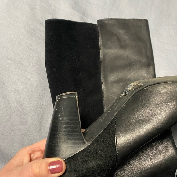 Women's BCBGMAXAZRIA Black Boots Size 9.5B - Picture 12 of 13